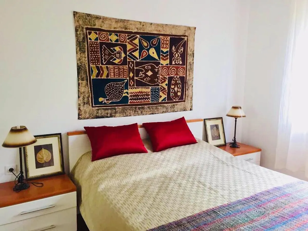 Beautiful Apartment With Balcony Pula Croacia